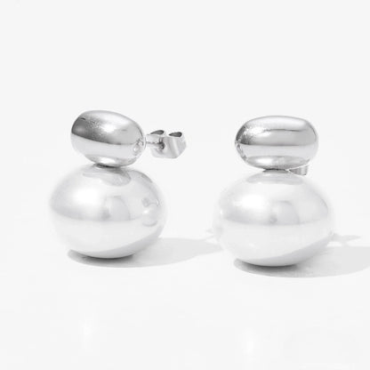 White Pearl Ear studs