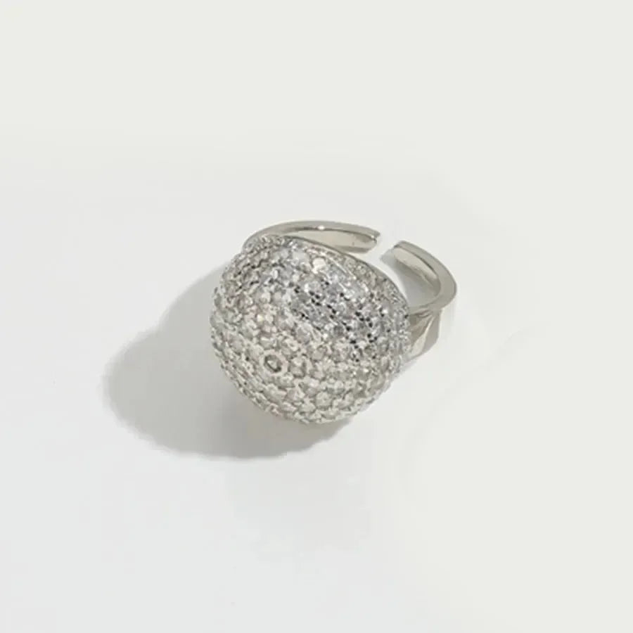 Dreamy Diamond Round Rings - Diatoms