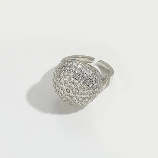 Dreamy Diamond Round Rings - Diatoms