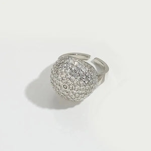 Dreamy Diamond Round Rings