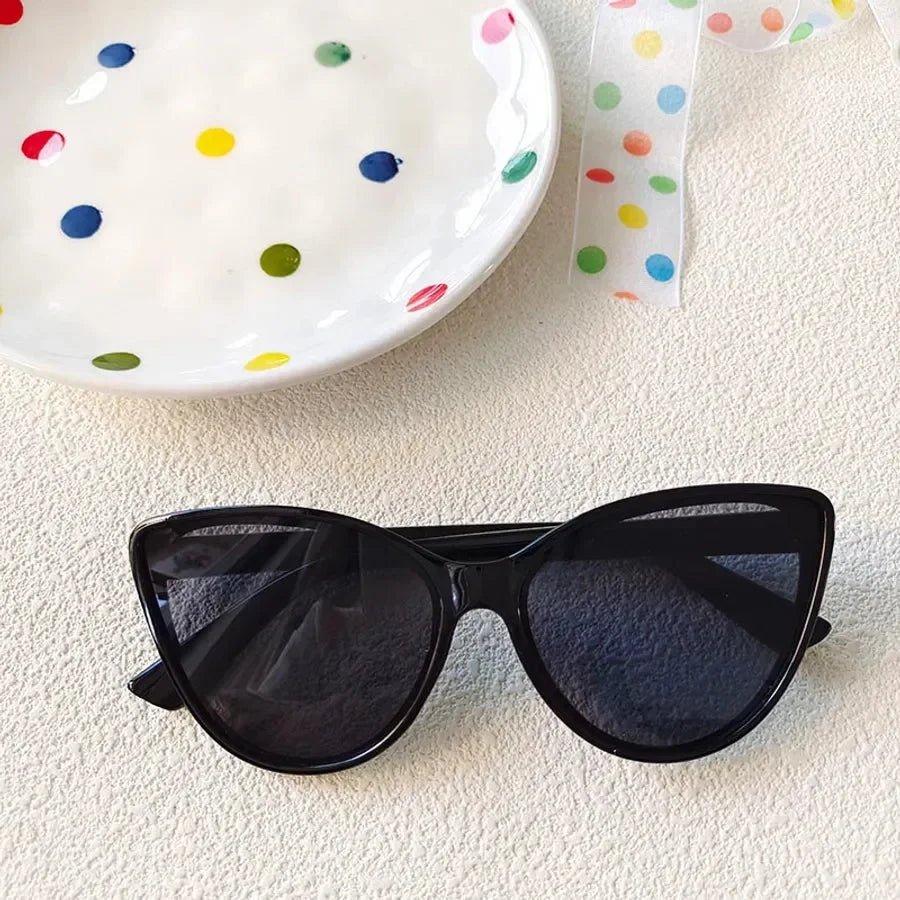 Diatoms Casual Princess Vacation Women's Sunglasses - Diatoms