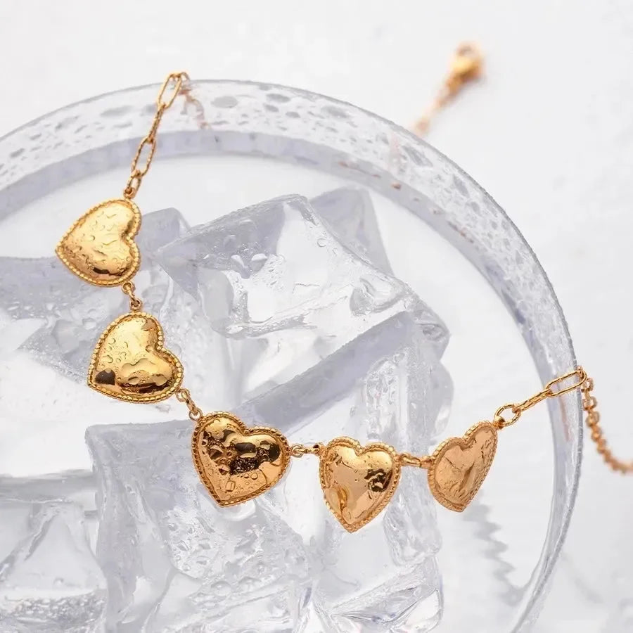 Luxy Charming Heart Necklace - Diatoms