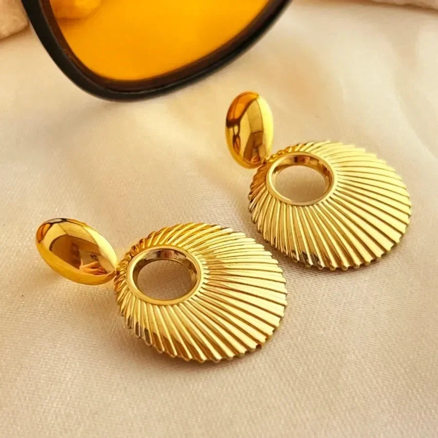 Oval Shell Drop Earrings - Diatoms