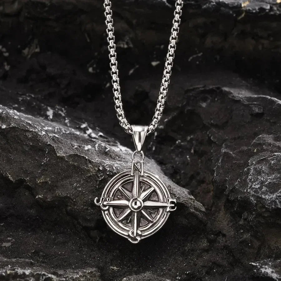 Compass Men Pendant - Diatoms
