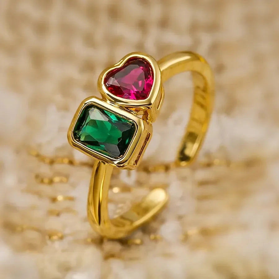 Shiny Loving Emerald Ring - Diatoms