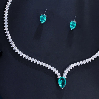 Light Green Emerald Set Necklace and Earrings