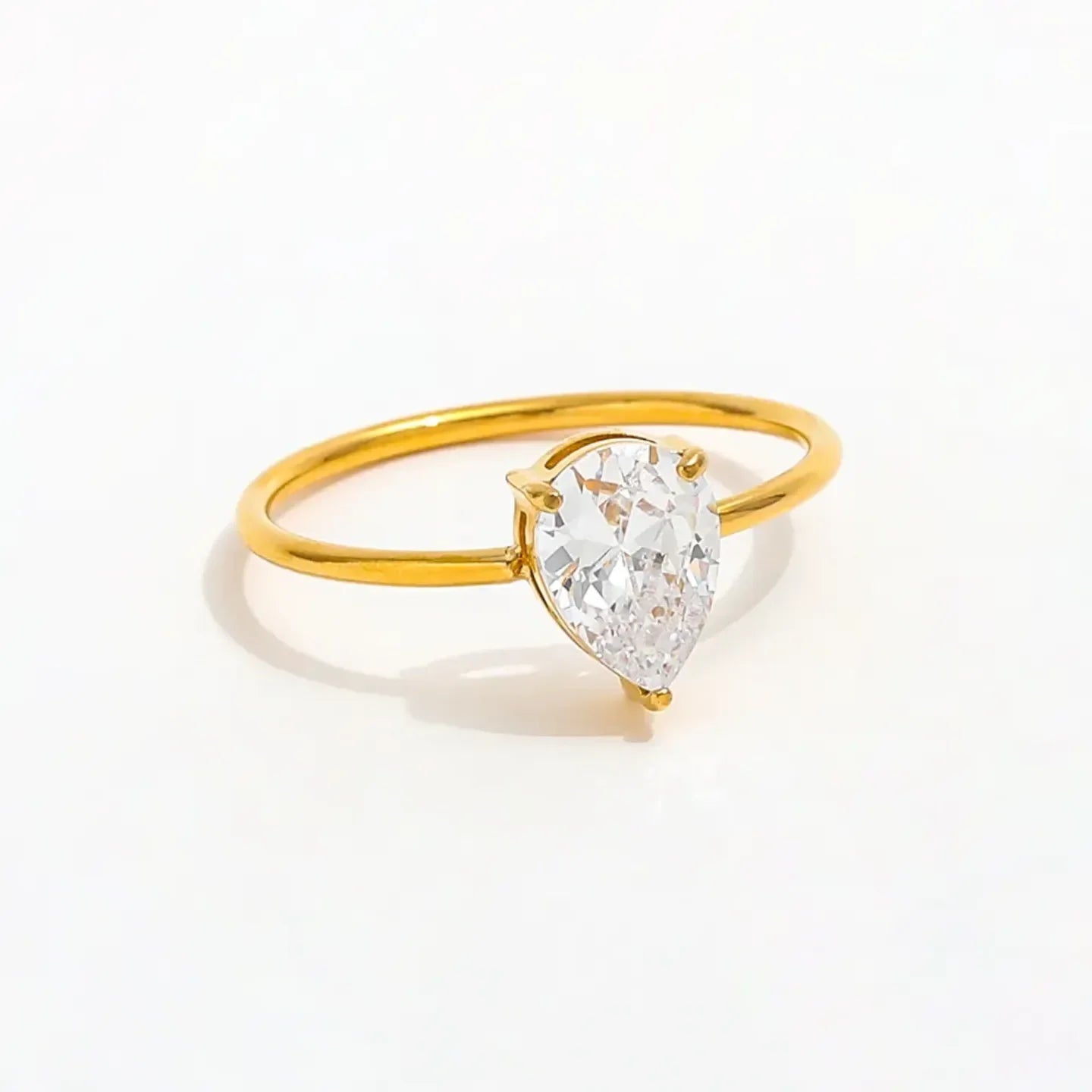Dew Kissed Diamond Ring - Diatoms