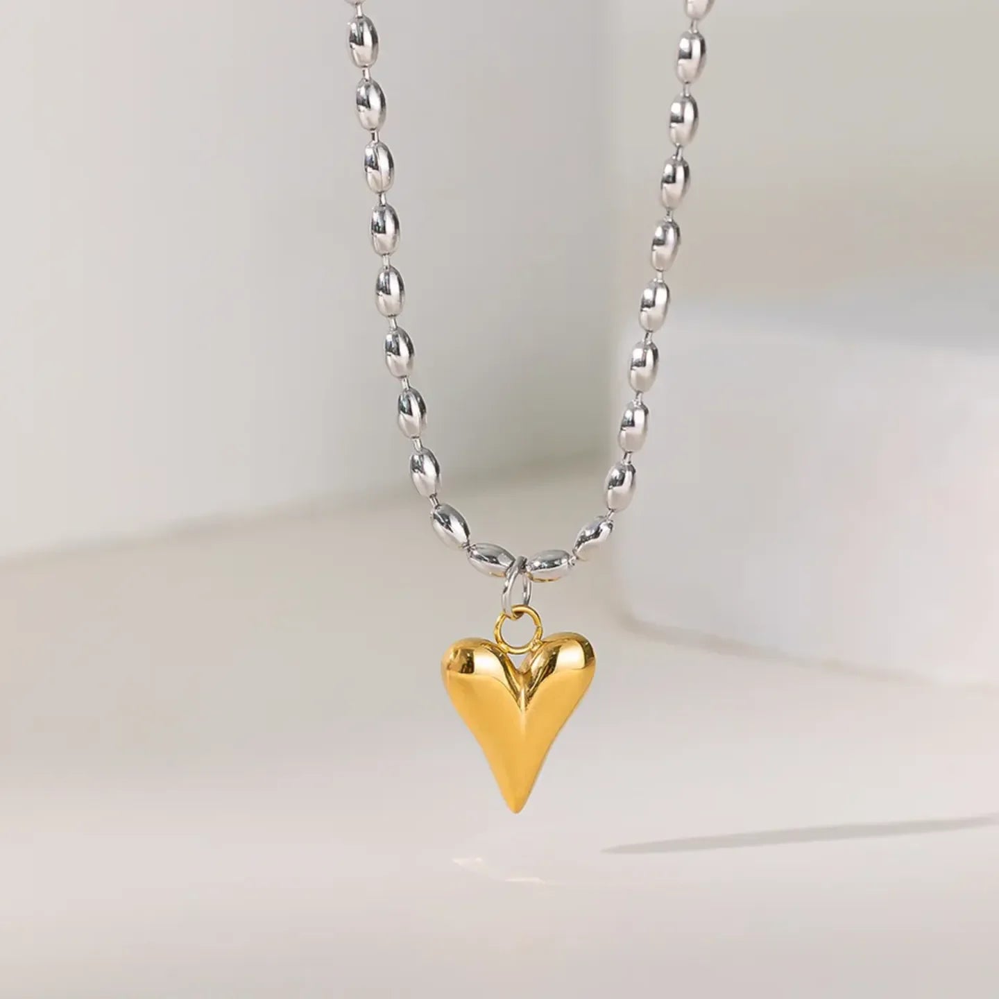 Sleek Love Pendant - Diatoms