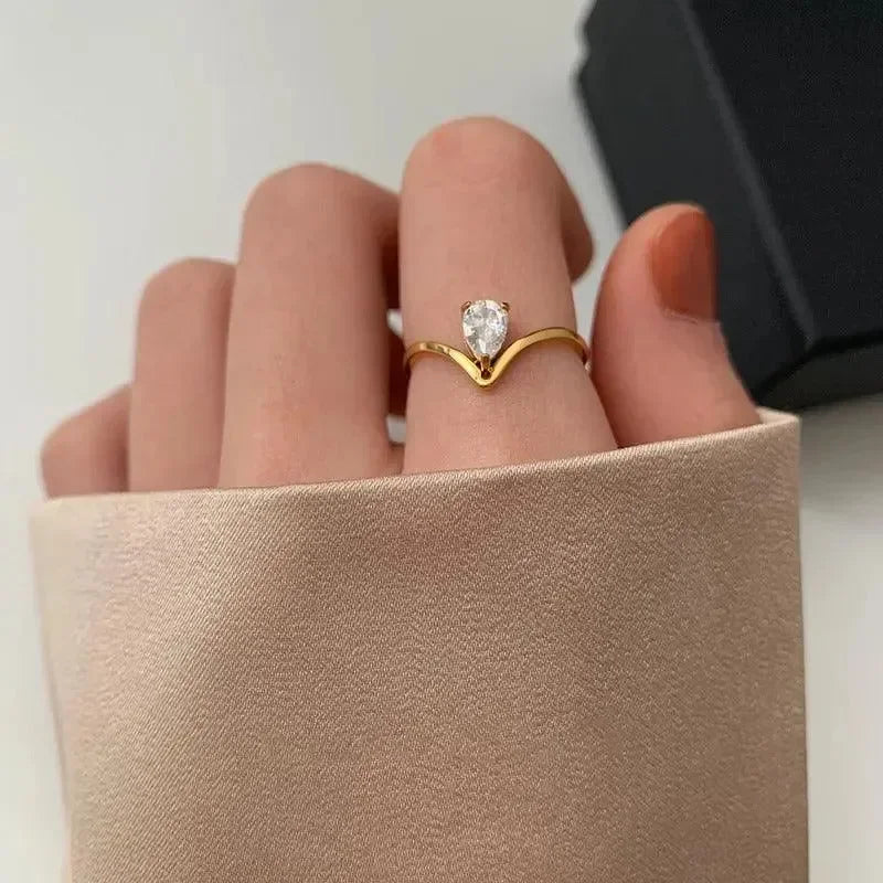 Luxy Diamond Ring - Diatoms