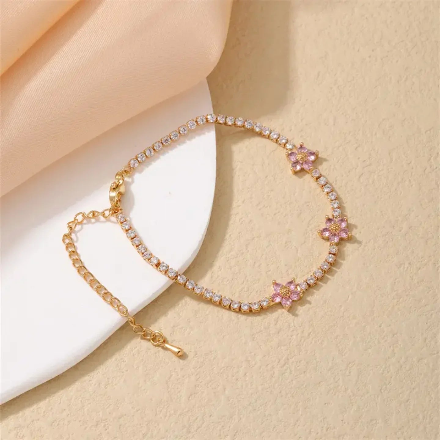Flower Inlay Zircon Bracelets