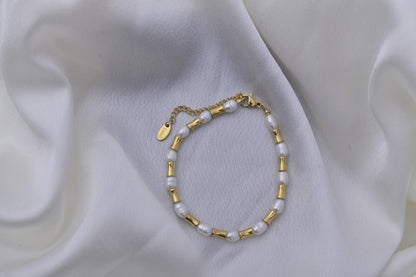 Goldtone Contemporary Pearl Bracelet