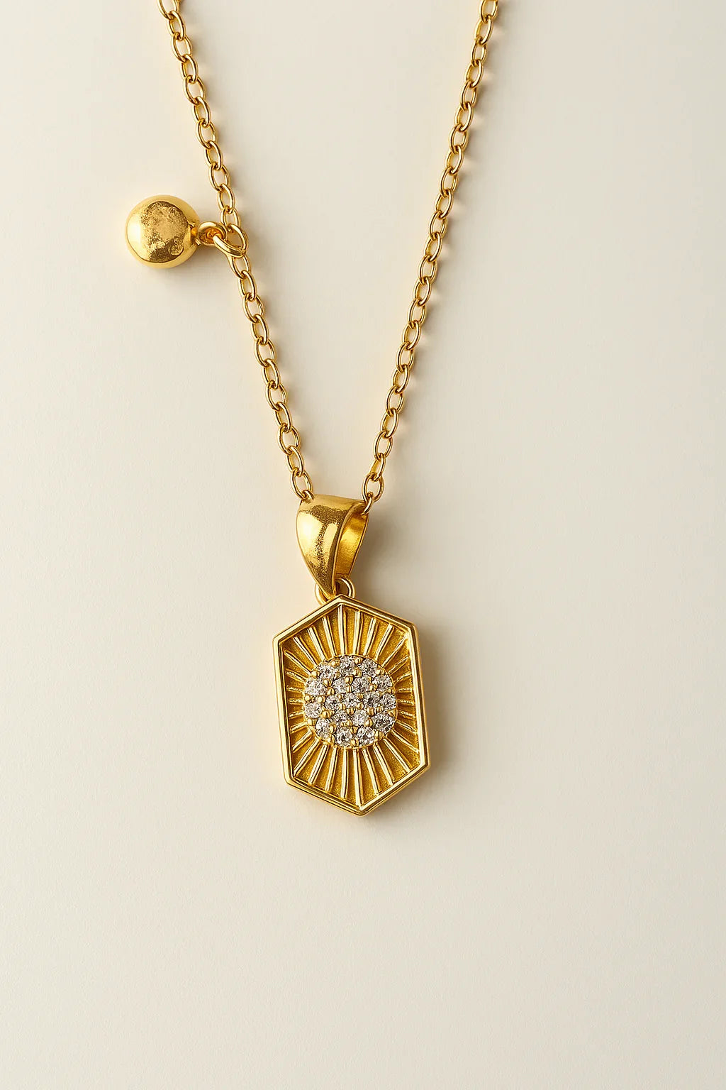Luxe Gold Sun Ray Necklace - Diatoms