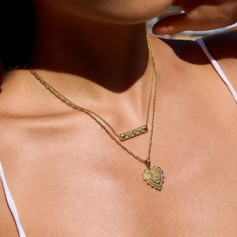 Lovelocked Thin Chain Pendant - Diatoms