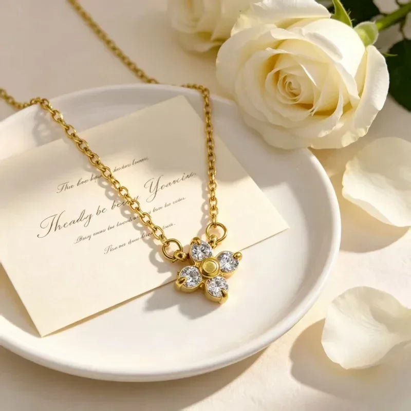 Diatoms Flower Pendant Necklace