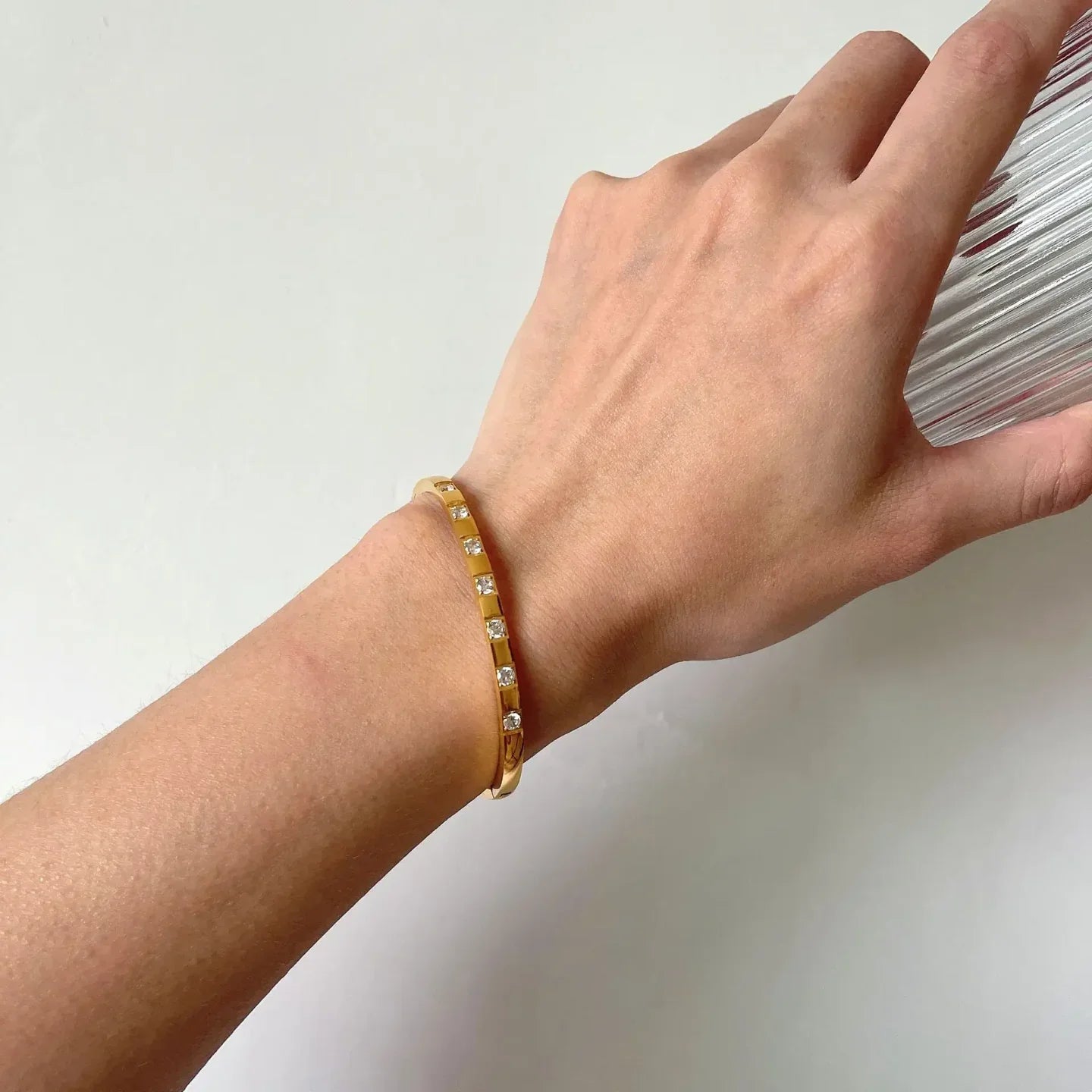 Shine Whisper Rhinestones Bracelets - Diatoms
