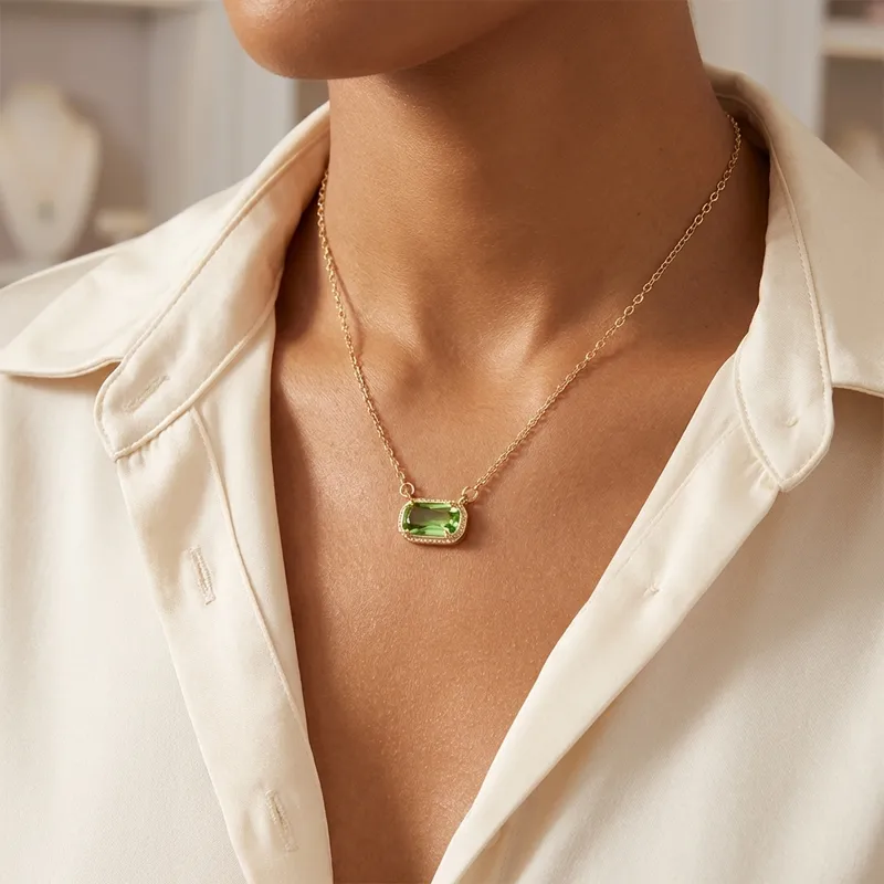 Green Oval Chain Necklace