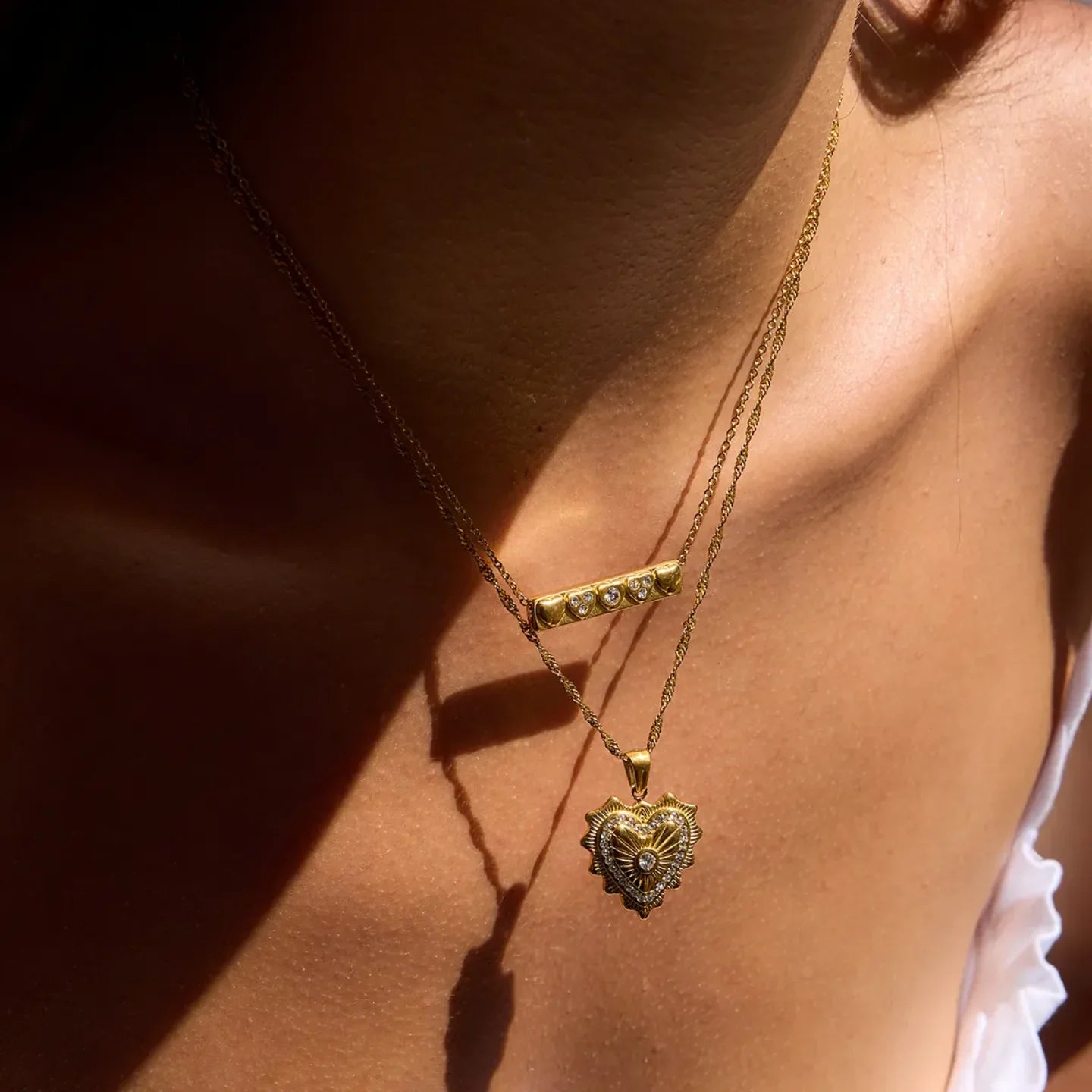 Lovelocked Thin Chain Pendant - Diatoms
