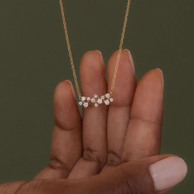 Commute Shiny Flower Necklace - Diatoms