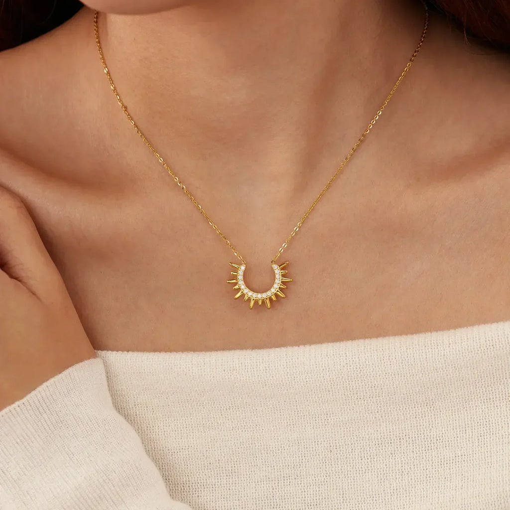 Luxy Sun Flower Rhinestone Necklace - Diatoms