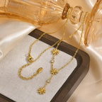 Sweet Flower Dainty Zircon Necklace - Diatoms