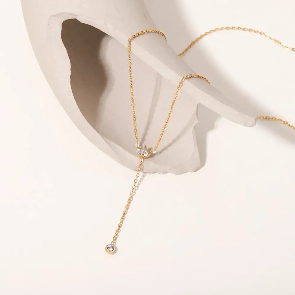 Dream Lariat Diamond Necklace - Diatoms