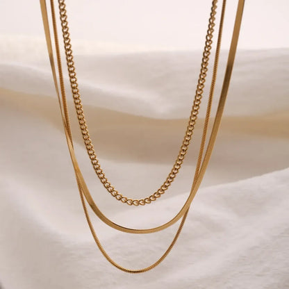 Luxe Tagged Gold Layered Chain Necklace - Diatoms