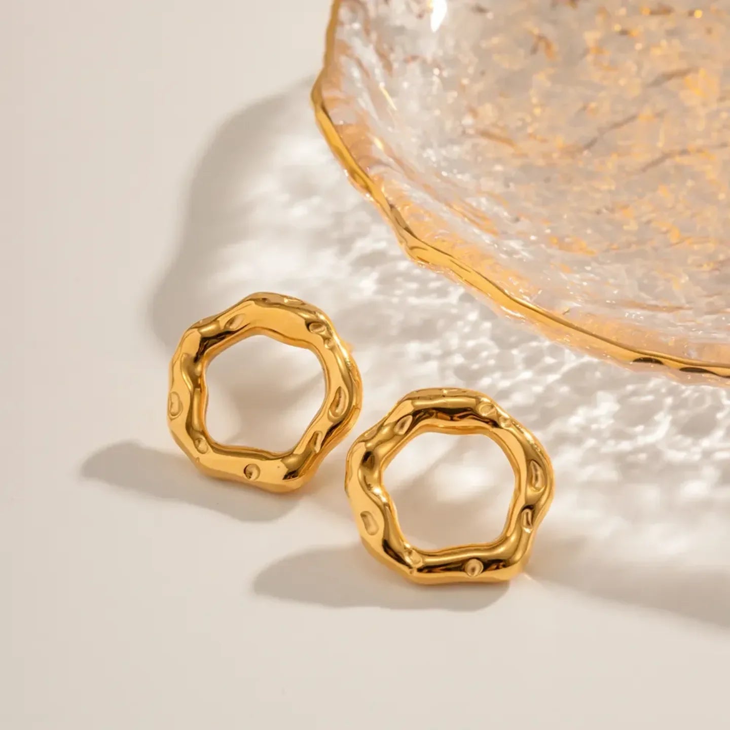Luxe Graceful Gold Earrings - Diatoms
