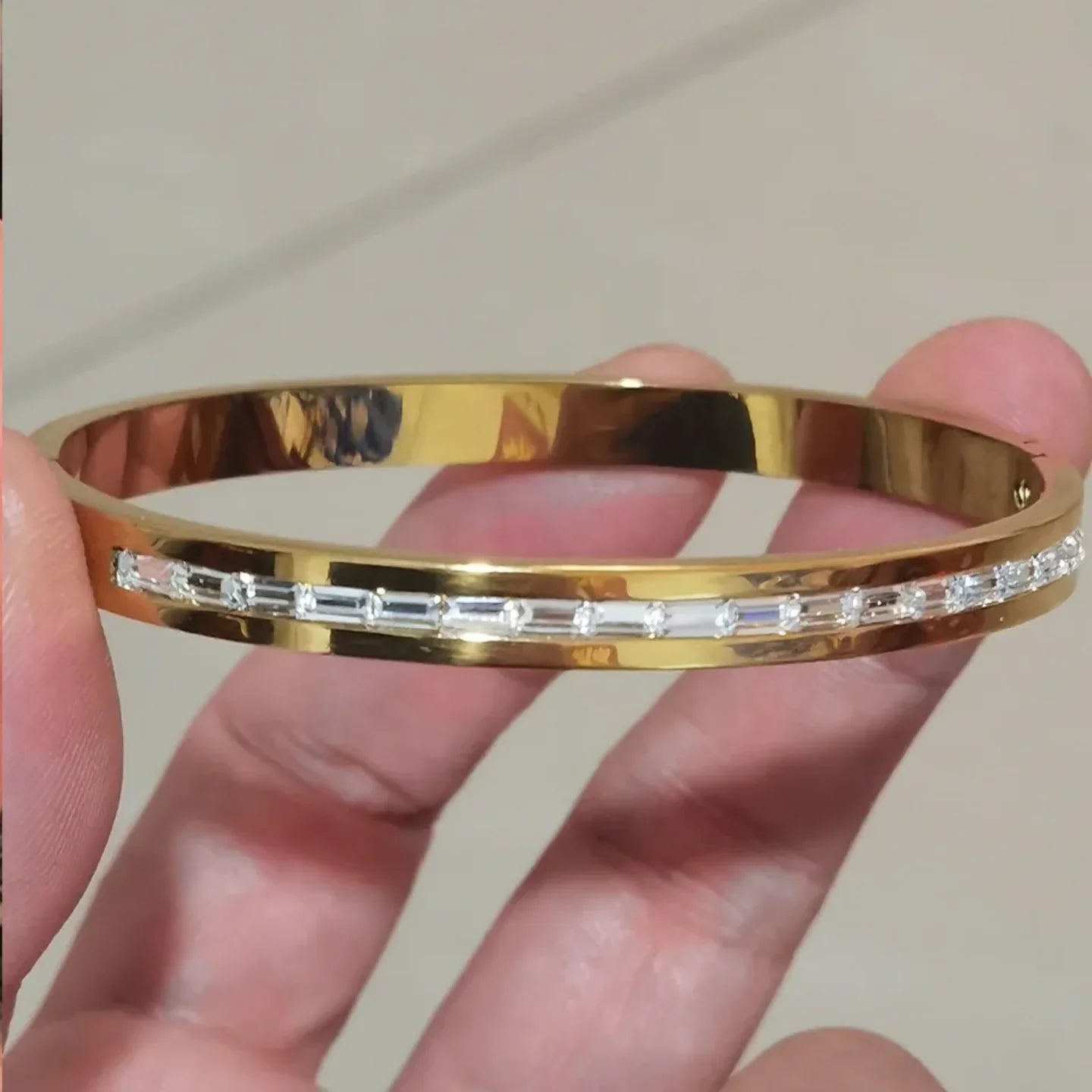 Shine Whisper Rhinestones Bracelets - Diatoms