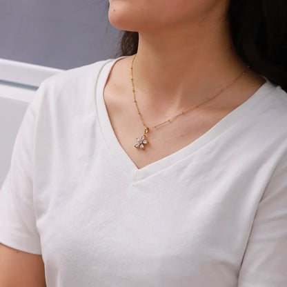 Floral Diamond Necklace - Diatoms