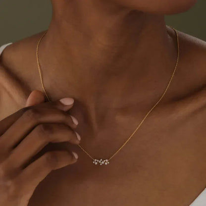 Commute Shiny Flower Necklace - Diatoms