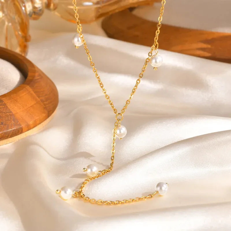 Diatoms Pearl Dew Pendant Necklace - Diatoms