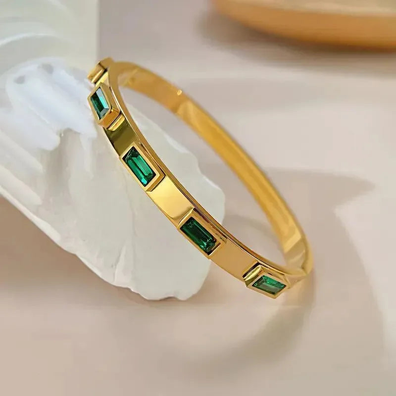Greenstone Goldcuff Bracelet - Diatoms