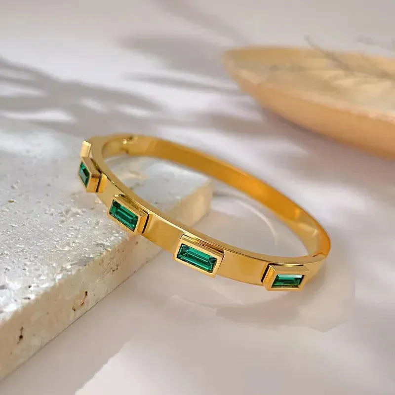 Greenstone Goldcuff Bracelet - Diatoms