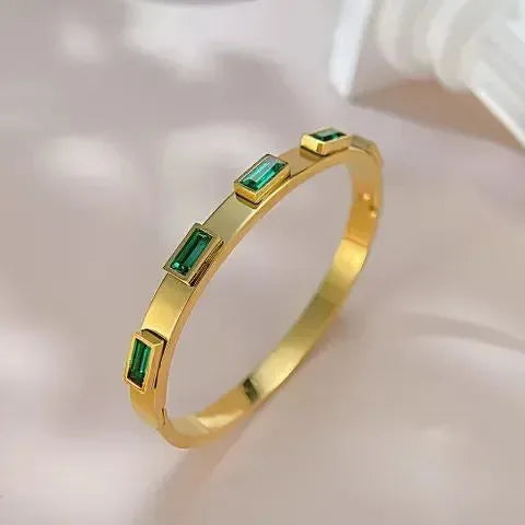 Greenstone Goldcuff Bracelet - Diatoms