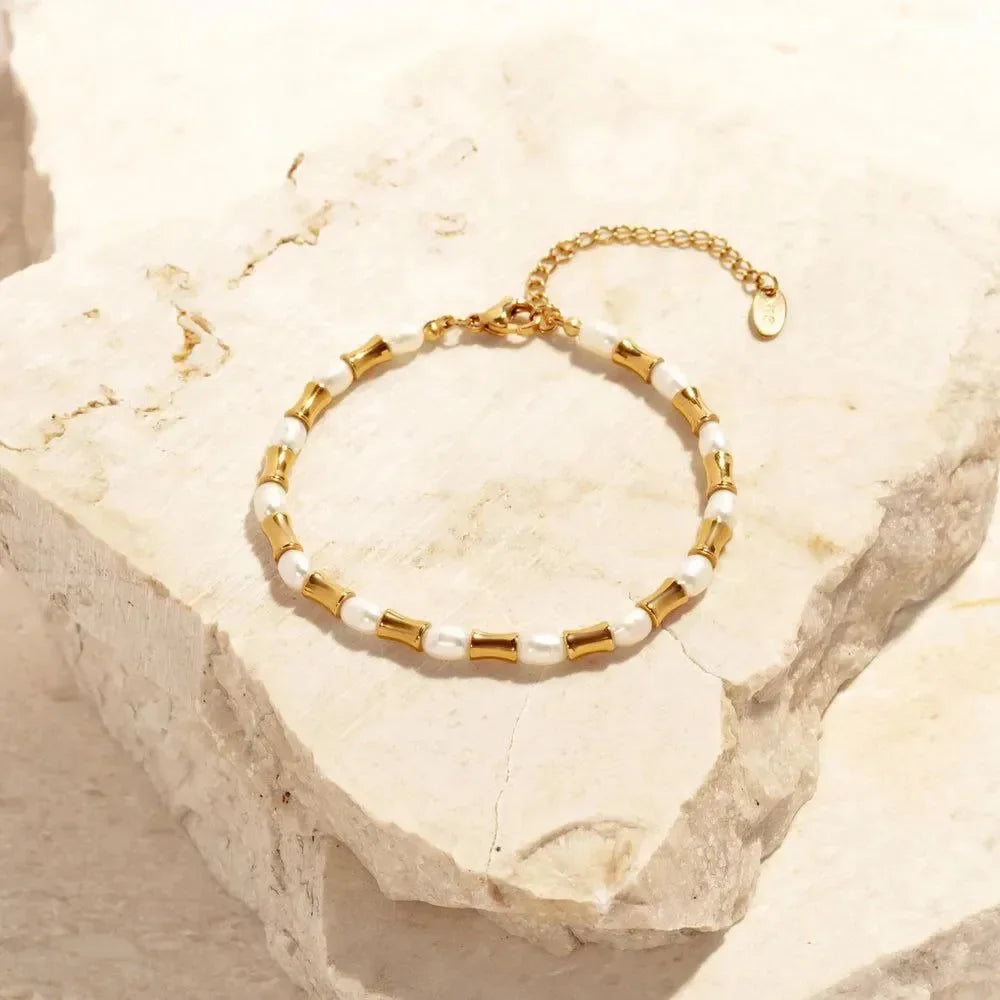 Goldtone Contemporary Pearl Bracelet - Diatoms