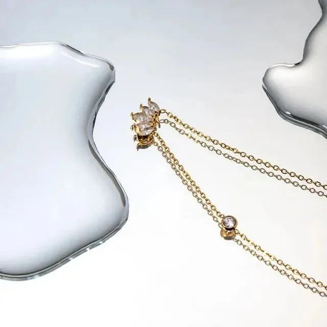 Gemstone Leaf Pendant - Diatoms